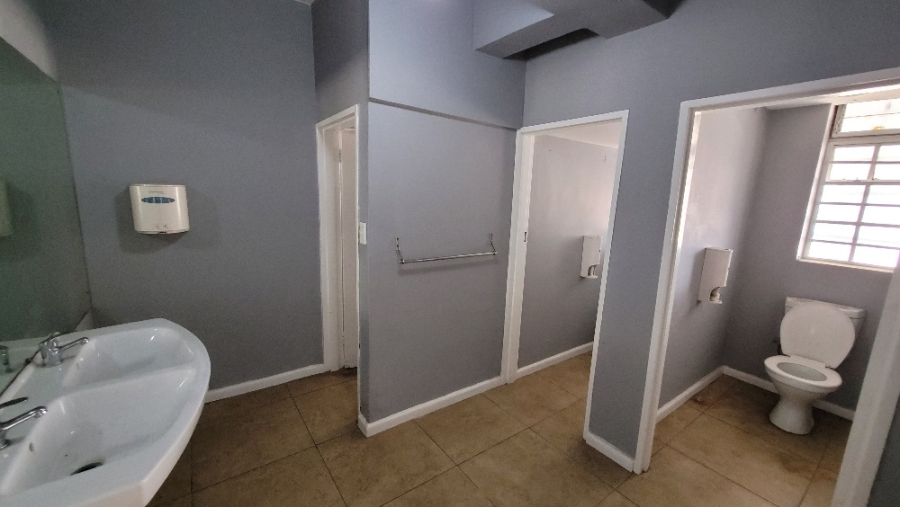 To Let commercial Property for Rent in Epping Industrial Western Cape